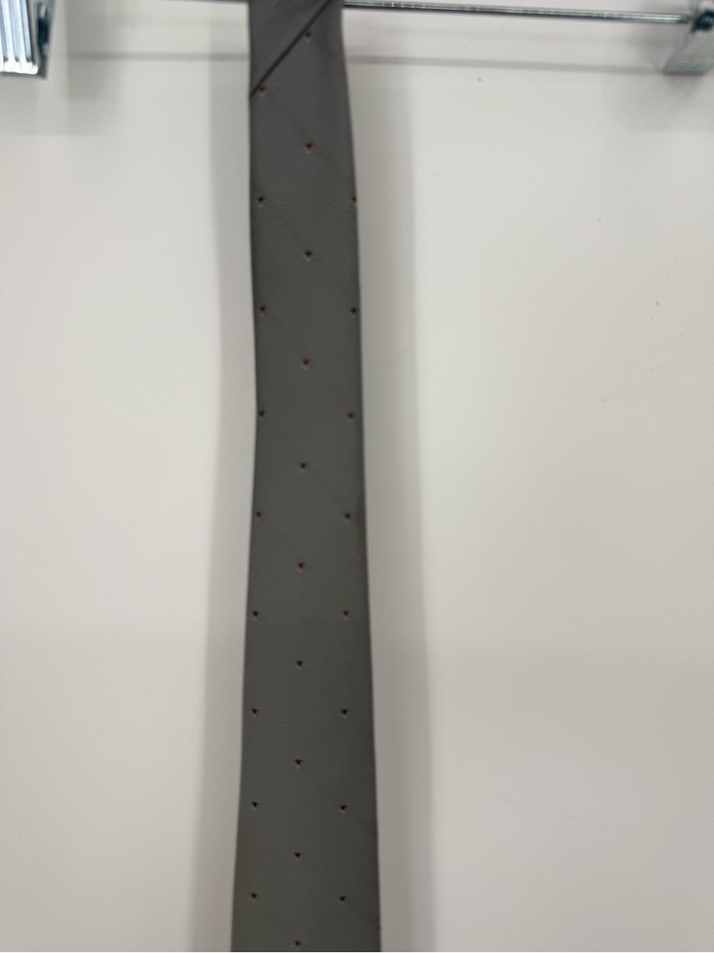 Vintage Christian Dior Monsier Gray Men's Tie with Subtle Pattern - Picture 4 of 8